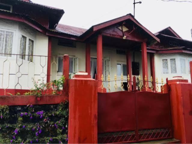 Odyssey'S Pateng Homestay, Cserrapundzsi Kültér fotó