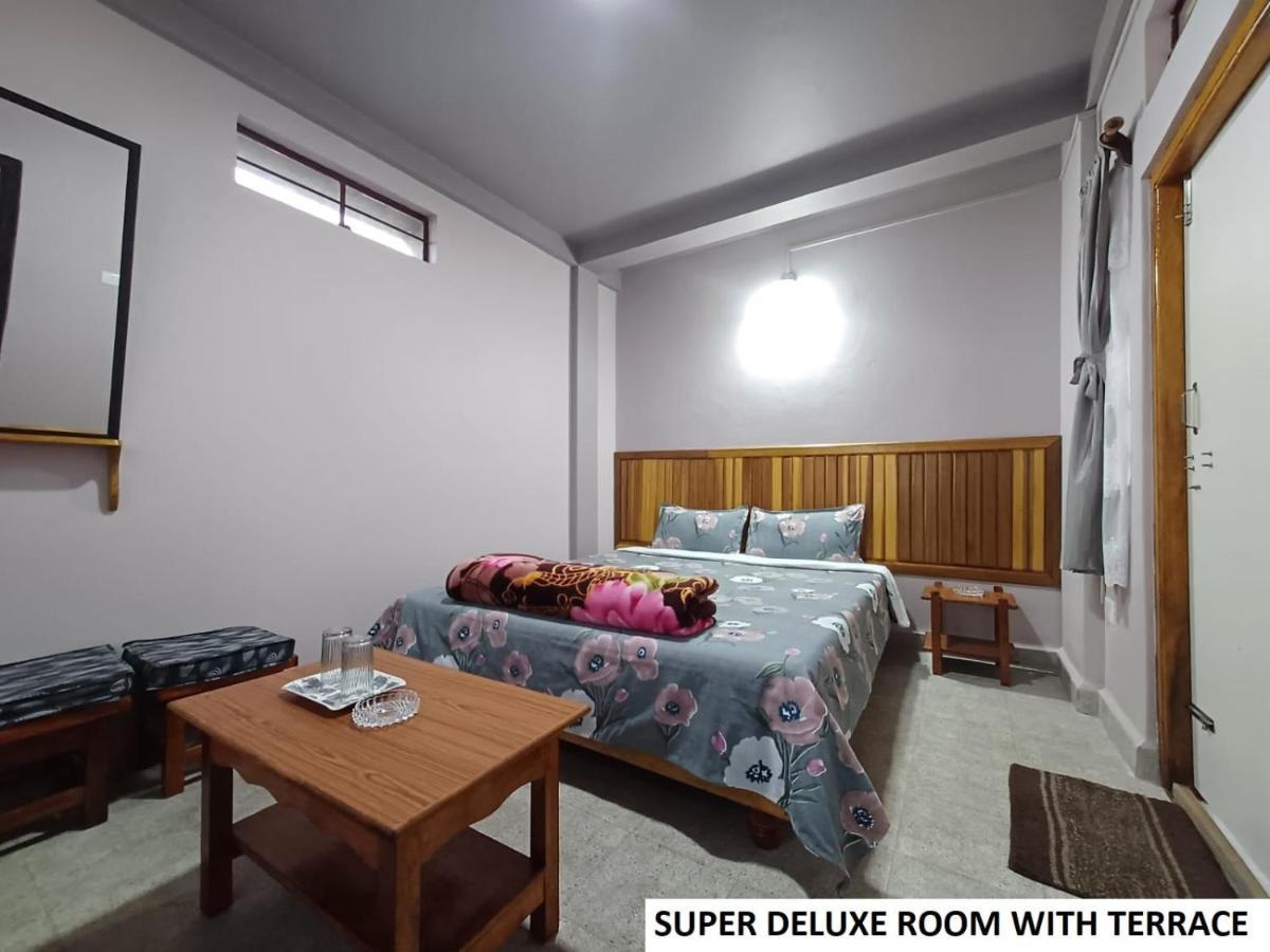 Odyssey'S Pateng Homestay, Cserrapundzsi Kültér fotó